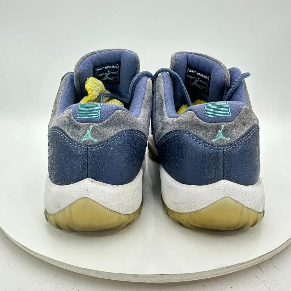 Nike Air Jordan 11 Retro Low Youth Size 6Y Women 7.5 580521-408 Blue Moon Shoes